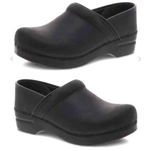 Dansko - Professional Black Oiled Leather Clog